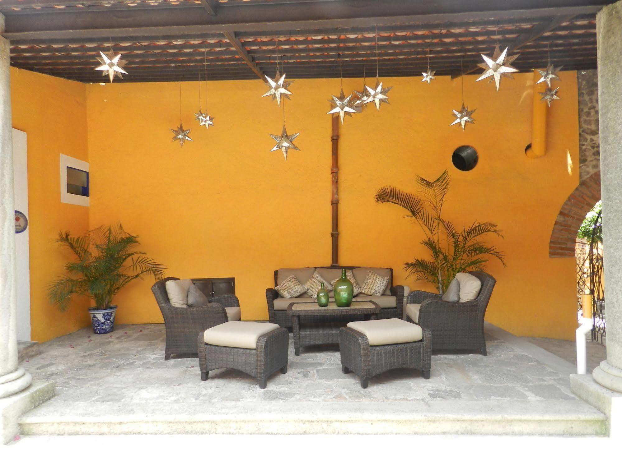 Collection O Al Otro Lado Del Rio, Puebla酒店 外观 照片 Interior of a typical house in San Cristóbal de Las Casas